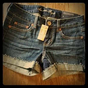 | American Eagle Outfitters | jean shorts (NWT)